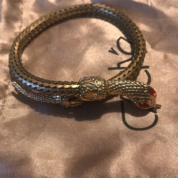 Vintage tone serpent  bracelet - Picture 8 of 9